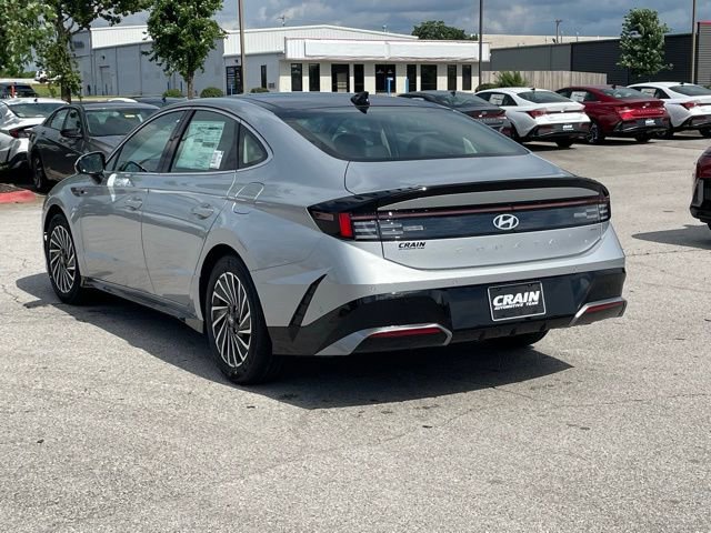 New 2025 Hyundai Sonata Limited FWD image 5