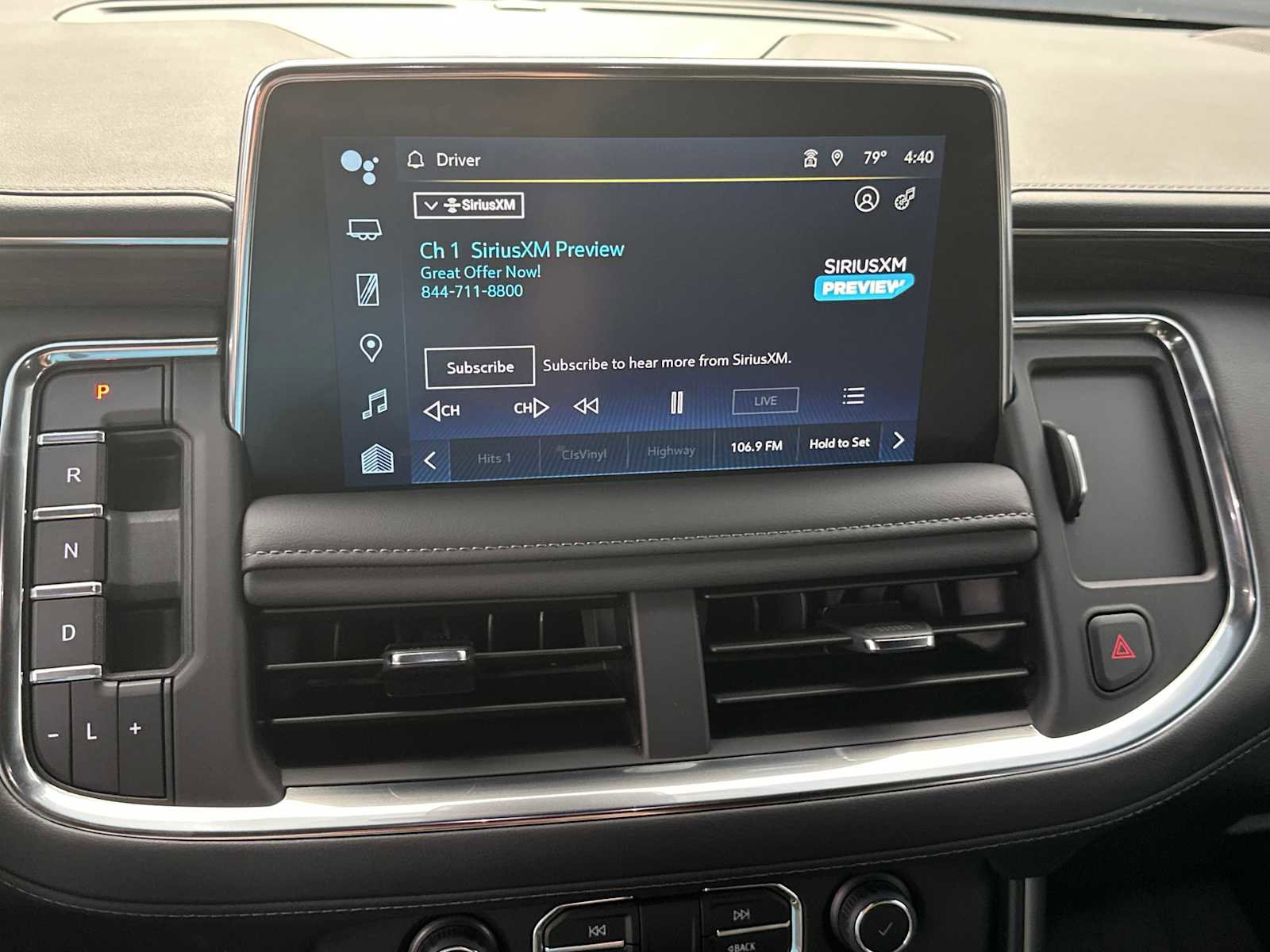 Used 2024 Chevrolet Suburban Z71 w/ Luxury Package image 16