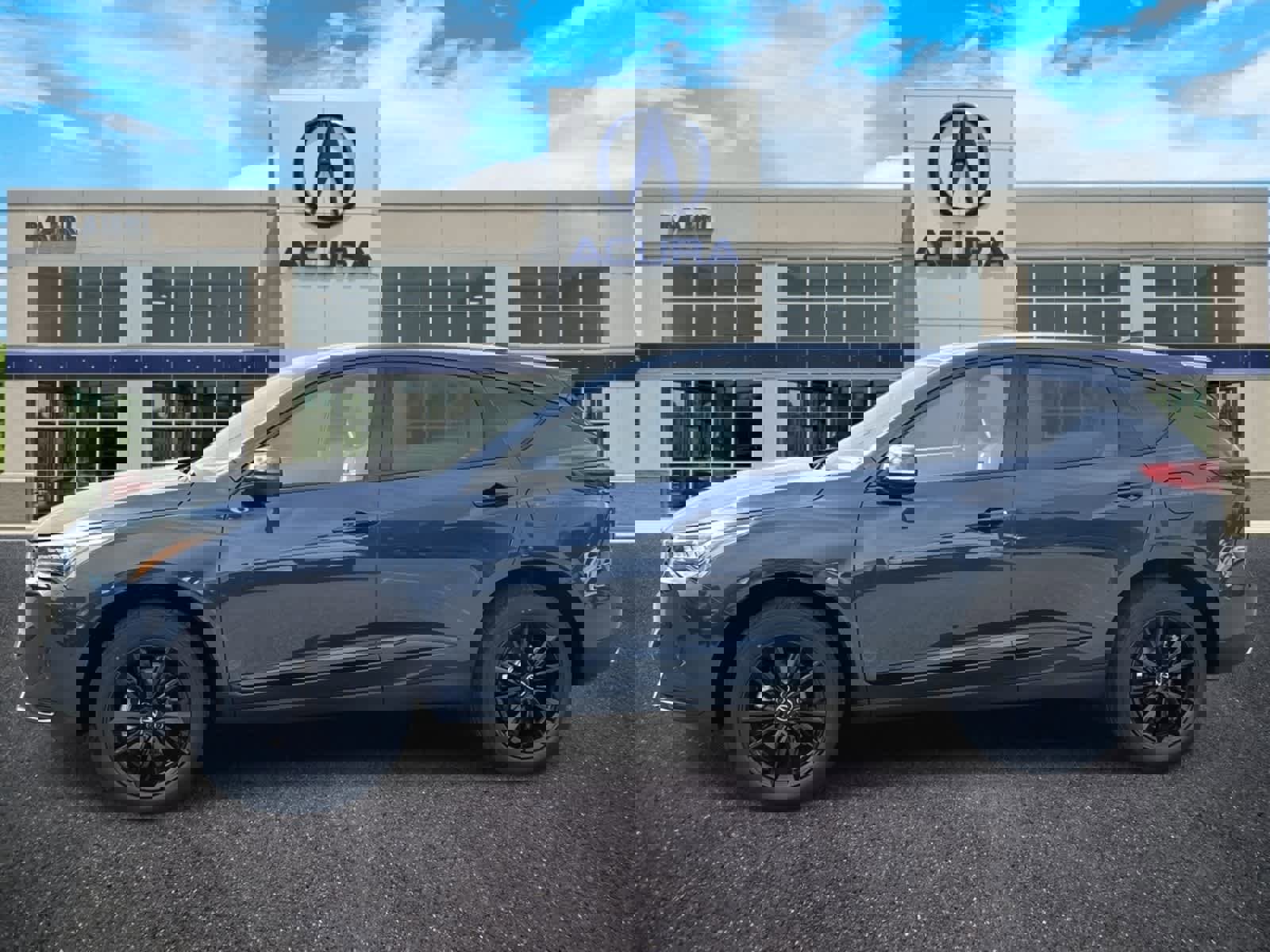 New 2026 Acura RDX SH-AWD image 2