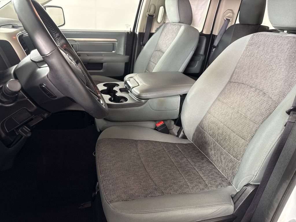 Used 2016 RAM 1500 Big Horn RWD image 11