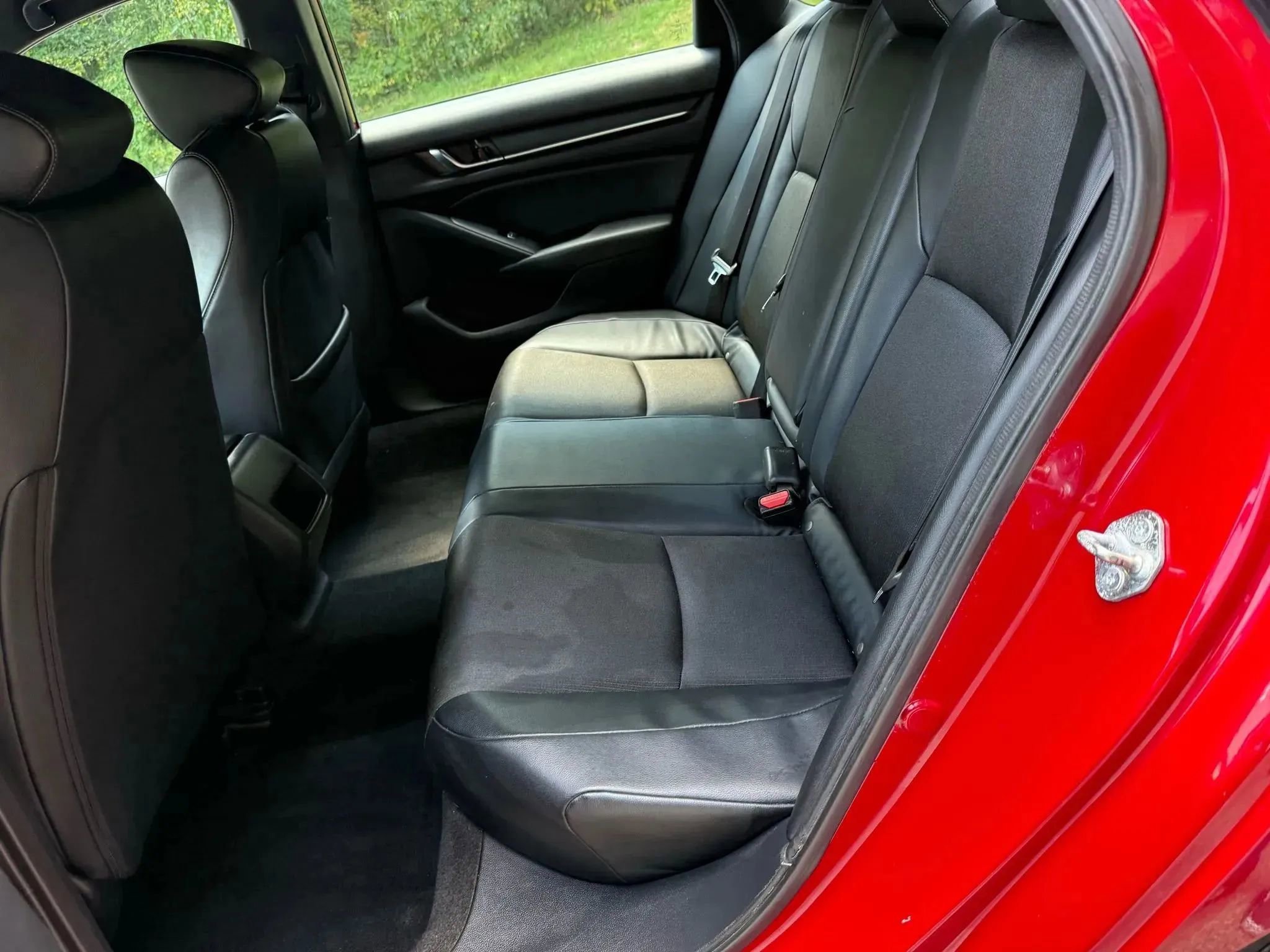 Used 2018 Honda Accord Sport image 20