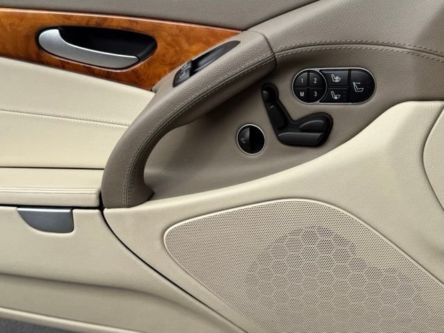 Used 2012 Mercedes-Benz SL 550 image 19