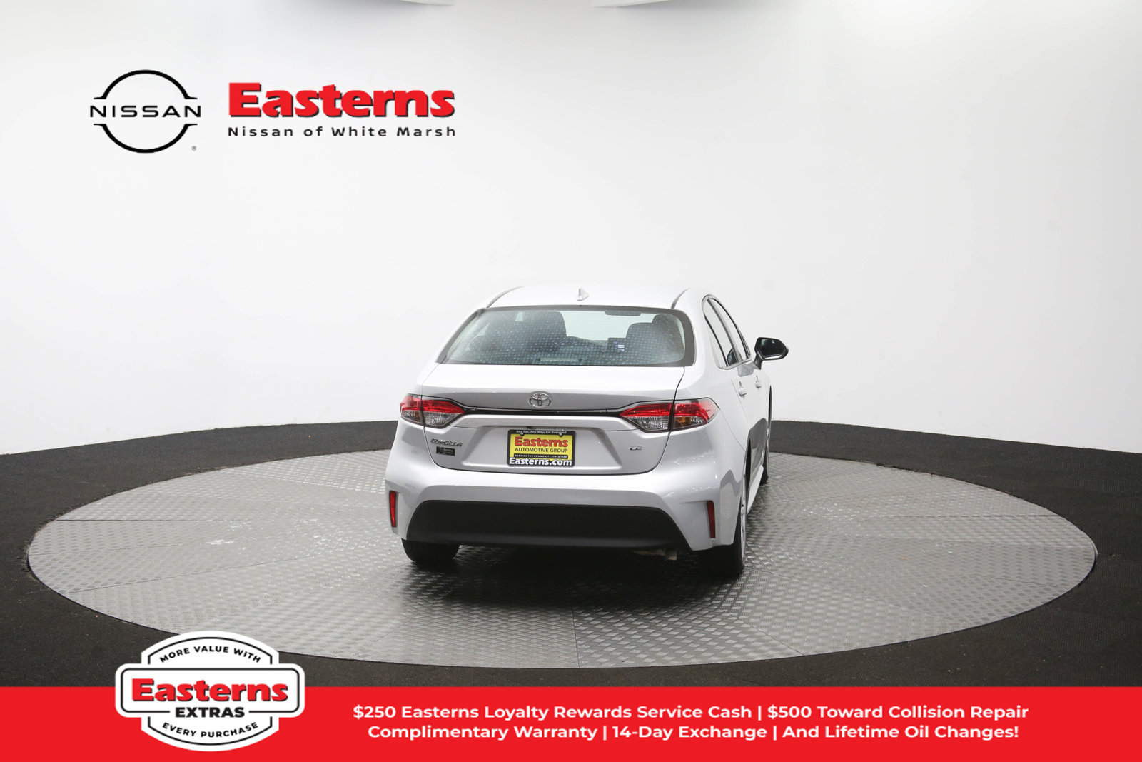 Used 2023 Toyota Corolla LE FWD image 37
