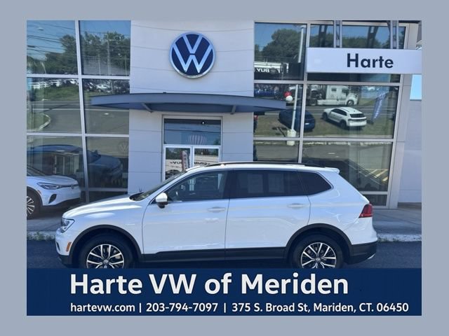 Used 2019 Volkswagen Tiguan SE w/ Panoramic Sunroof Package AWD/4WD image 1