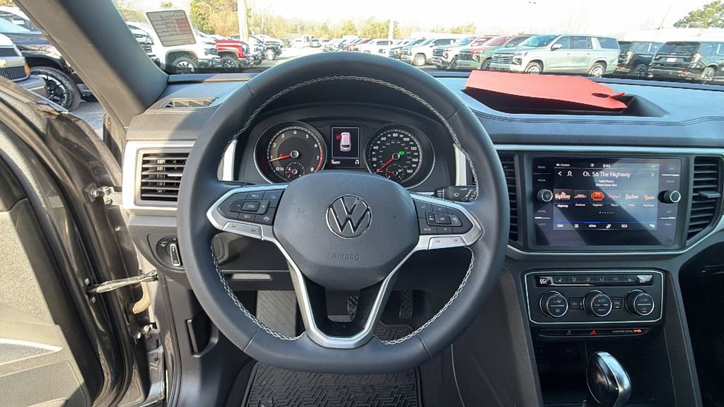 Used 2021 Volkswagen Atlas Cross Sport SE image 22