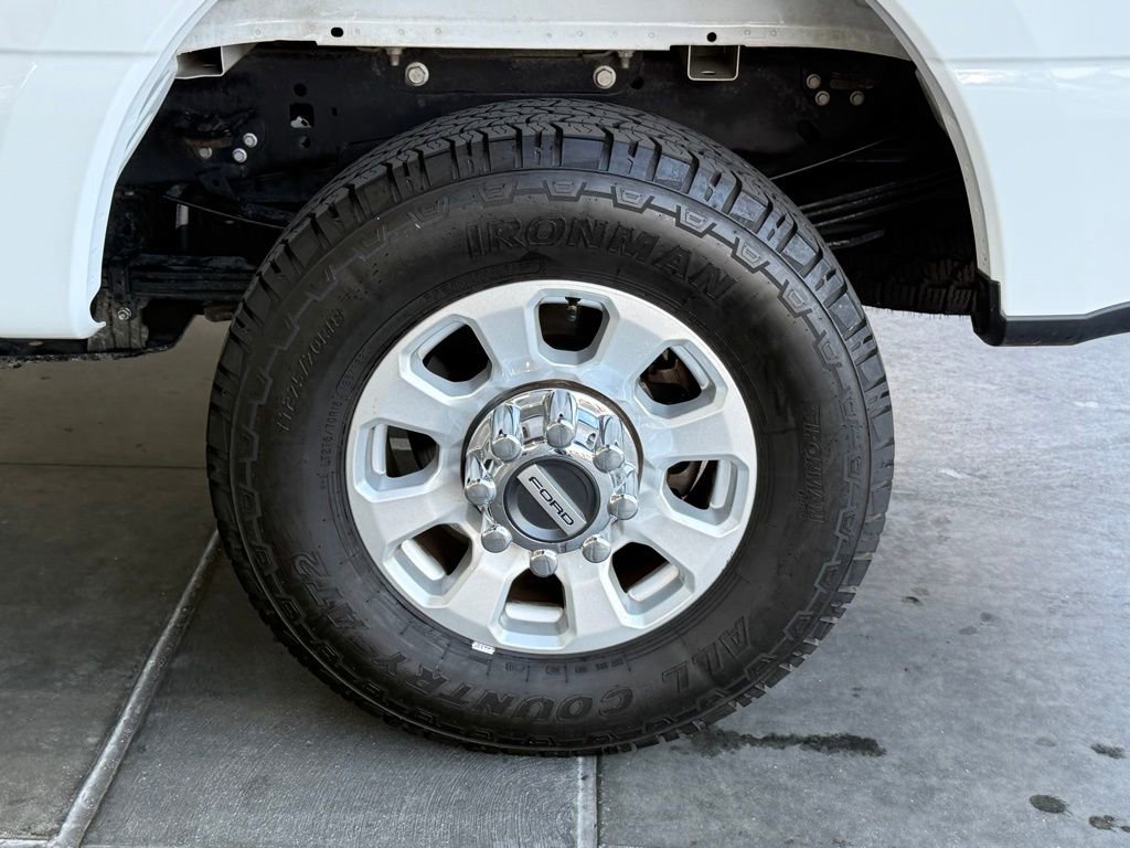 Used 2023 Ford F350 XLT image 13