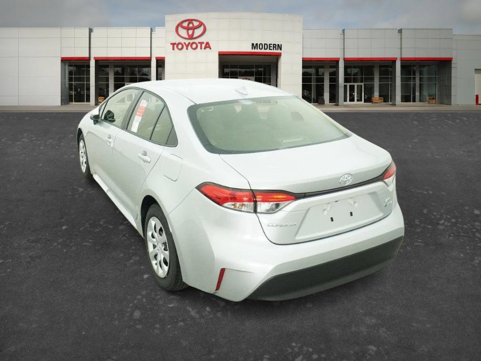 New 2026 Toyota Corolla LE FWD image 18