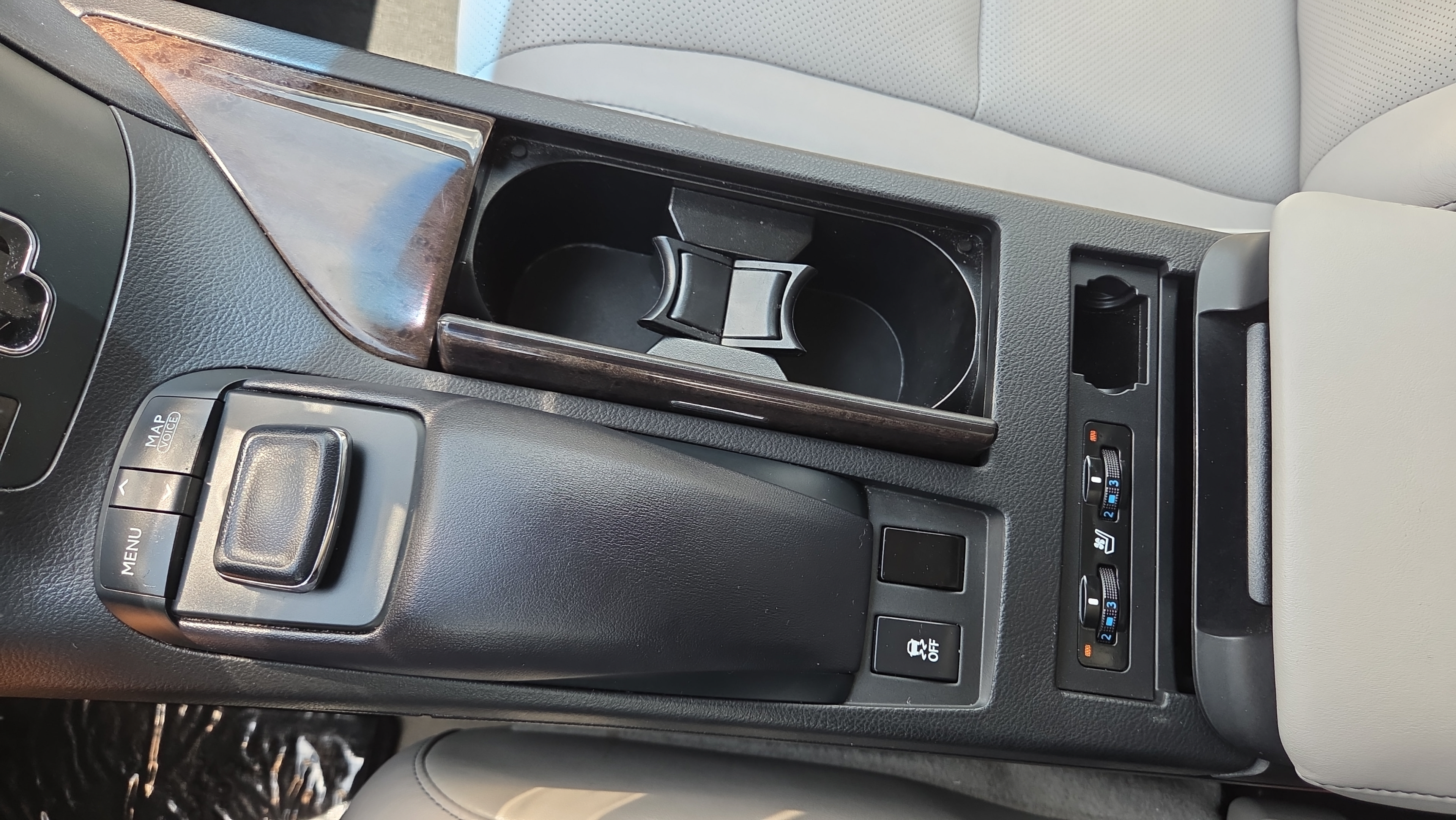 Used 2015 Lexus RX 350 FWD image 33