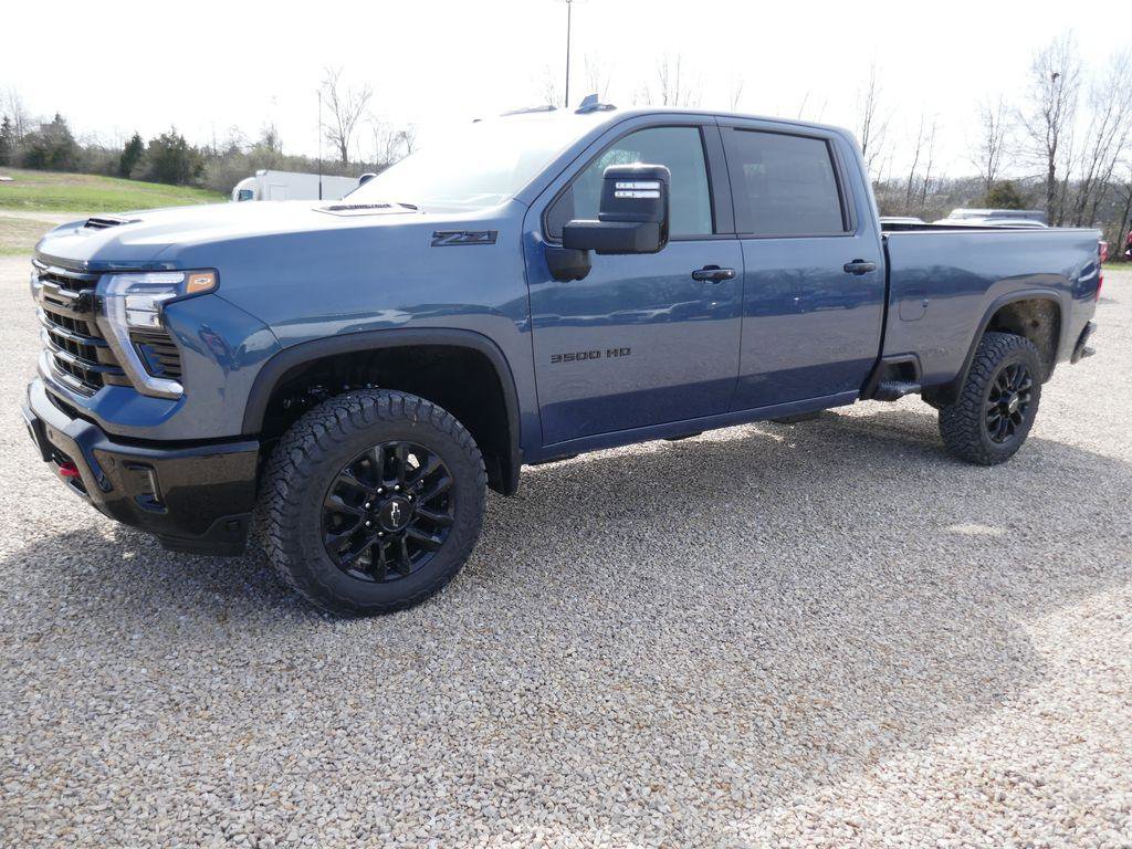 New 2026 Chevrolet Silverado 3500 LTZ w/ LTZ Plus Package image 7