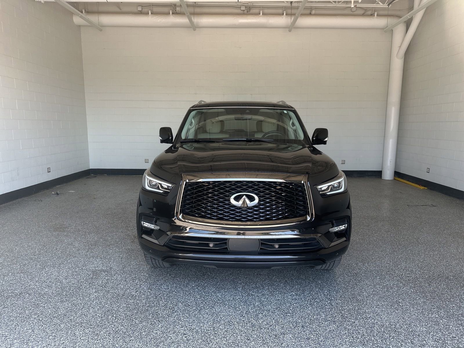 Certified 2023 INFINITI QX80 Premium Select w/ Cargo Package RWD image 5