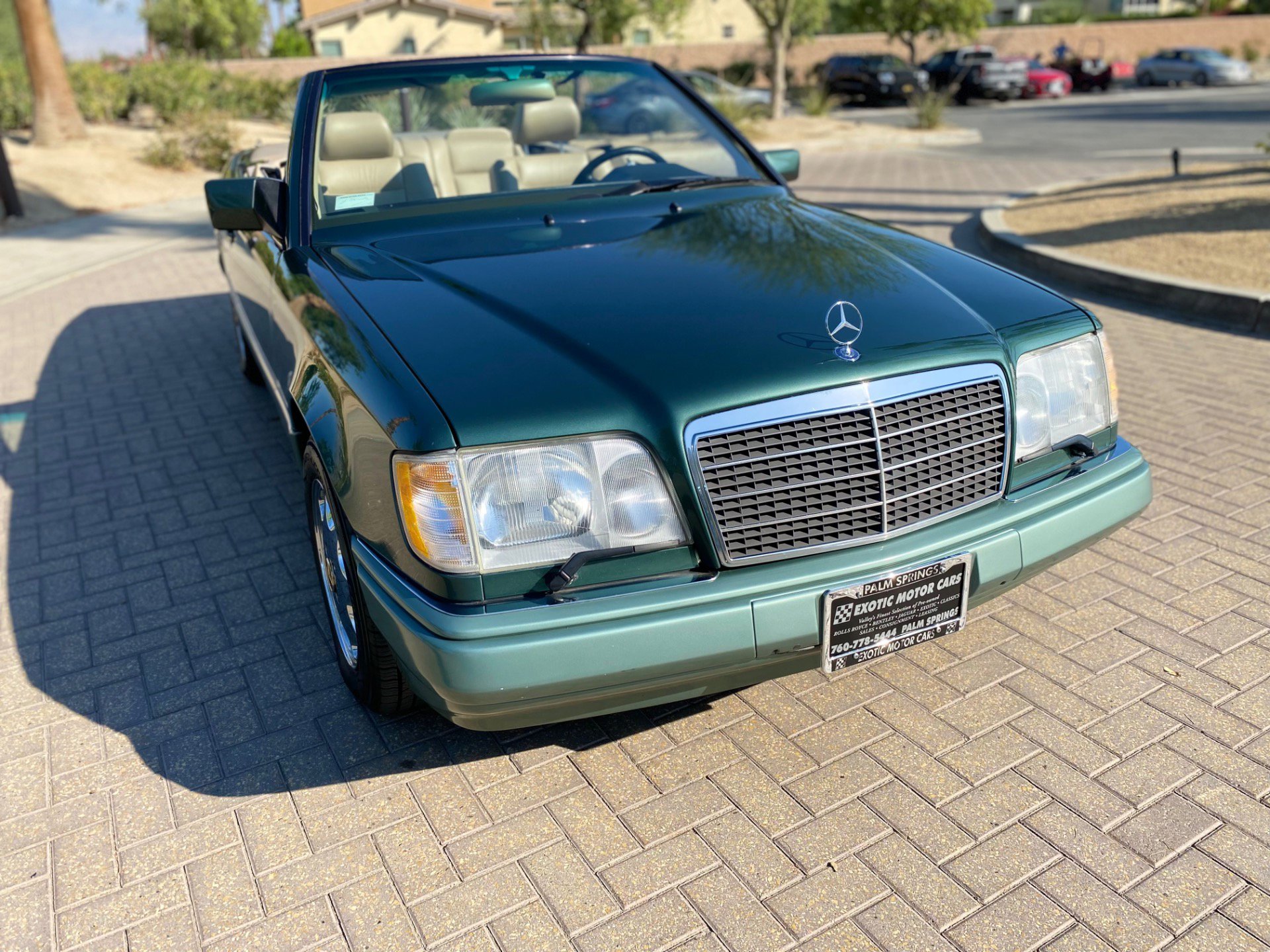 Used 1994 Mercedes-Benz E 320 Convertible image 30