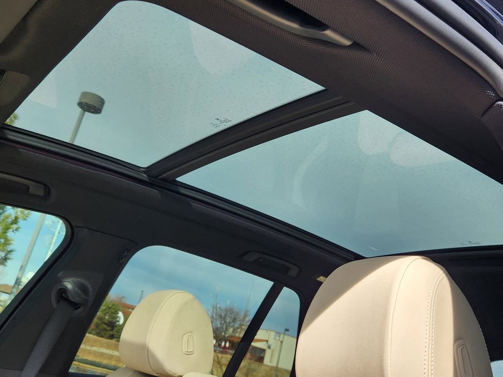 Used 2022 BMW X5 xDrive40i w/ Premium Package image 29