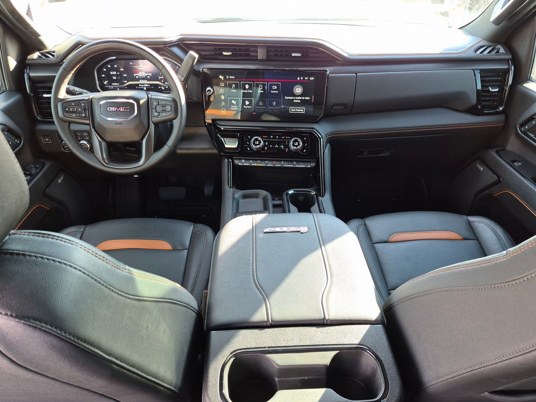 Used 2024 GMC Sierra 3500 AT4 w/ Technology Package AWD/4WD image 32