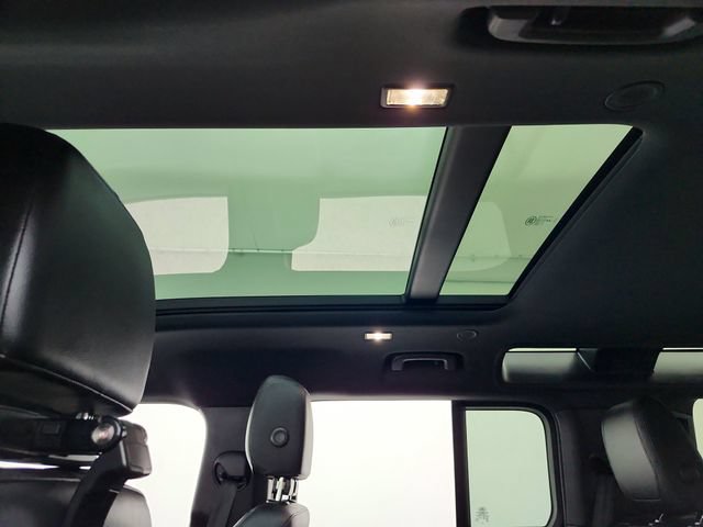 Certified 2023 Land Rover Defender 110 S AWD/4WD image 22