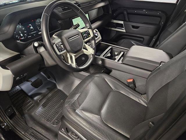 Used 2024 Land Rover Defender 110 S image 10