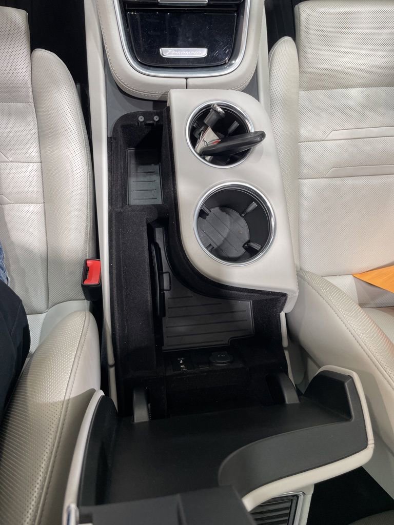 Used 2020 Porsche Panamera GTS image 15