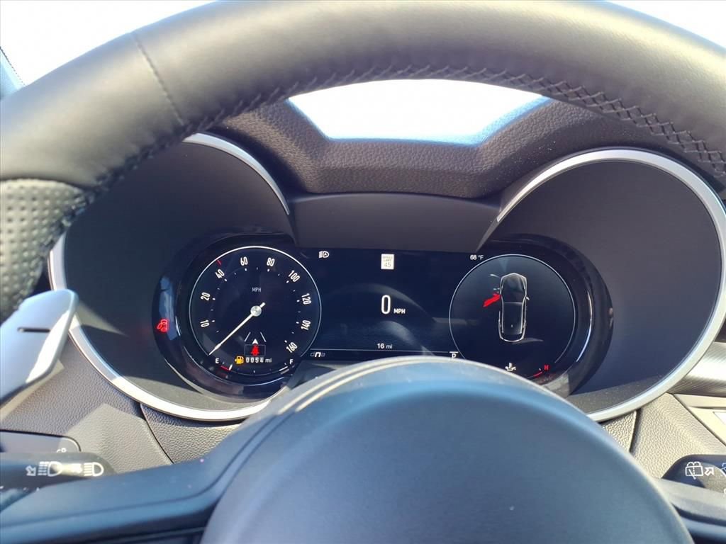 New 2026 Alfa Romeo Stelvio Sprint w/ Convenience Package image 24