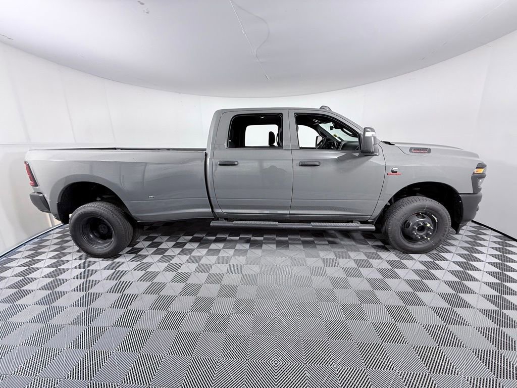 New 2026 RAM 3500 Tradesman image 8