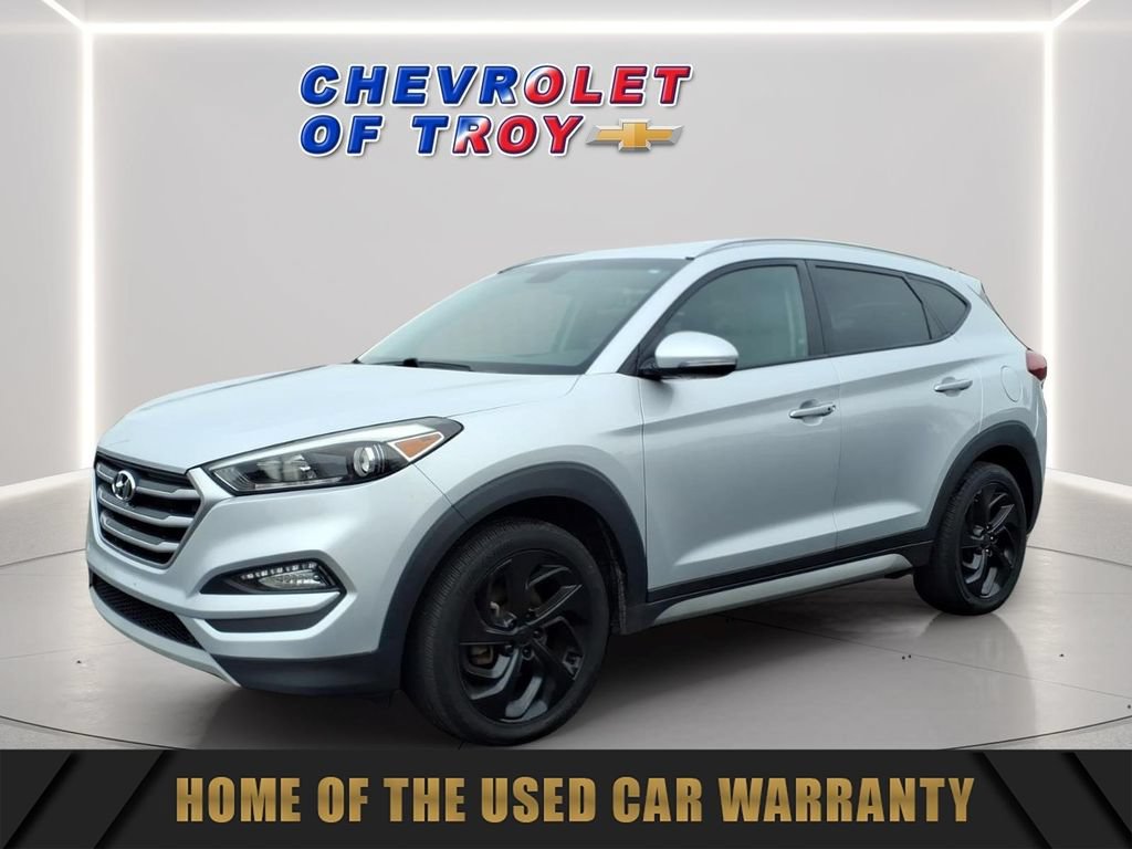 Used 2017 Hyundai Tucson Sport w/ Cargo Package AWD/4WD image 4