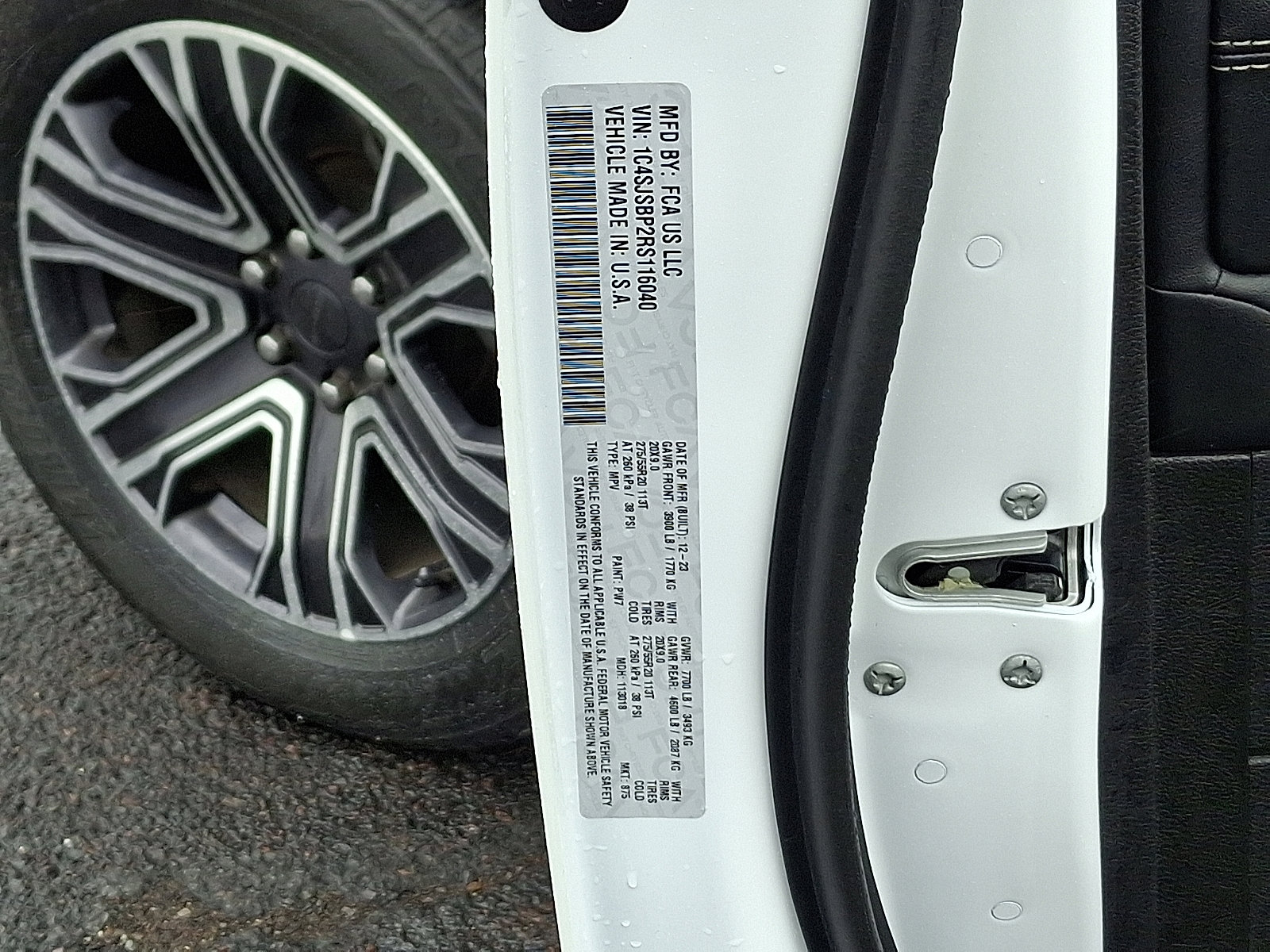 Used 2024 Jeep Wagoneer L Series II w/ Flexible Seating Group image 26