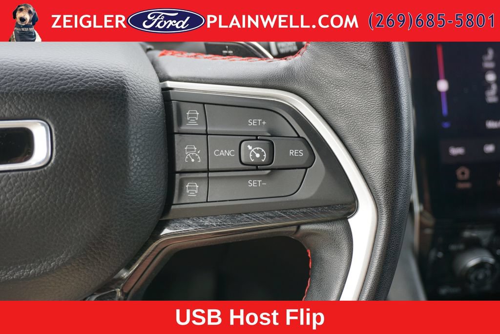 Used 2022 Jeep Grand Cherokee Trailhawk w/ ADV Protech Group II AWD/4WD image 28