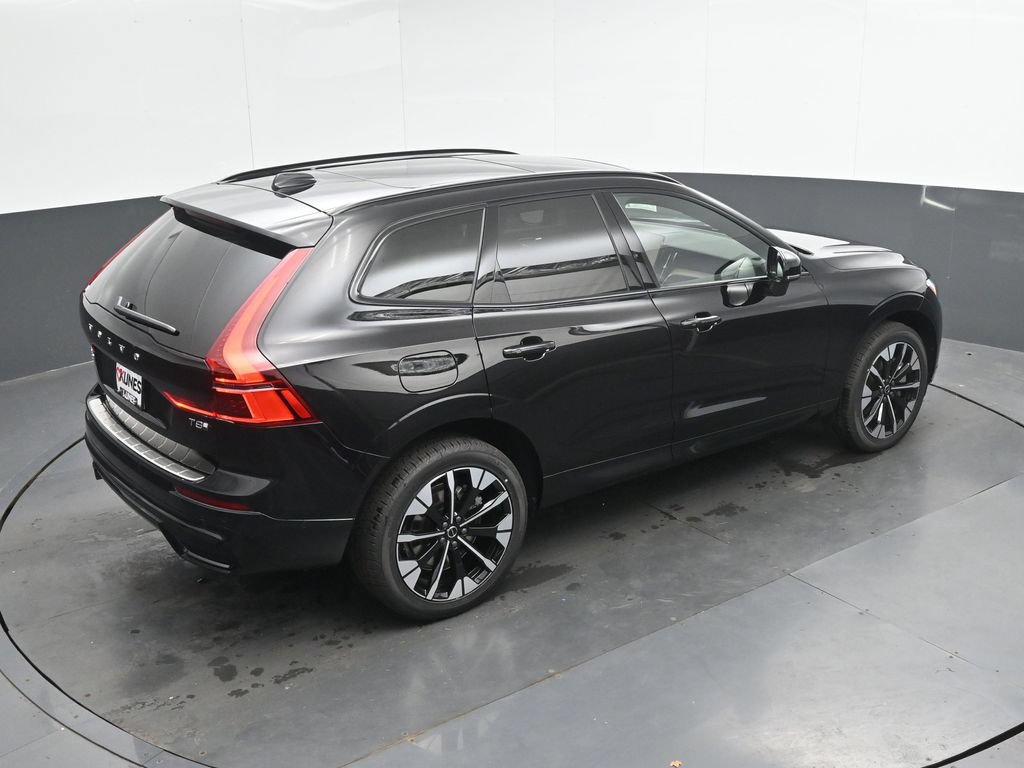 New 2026 Volvo XC60 T8 Plus w/ Protection Package Premier AWD/4WD image 27