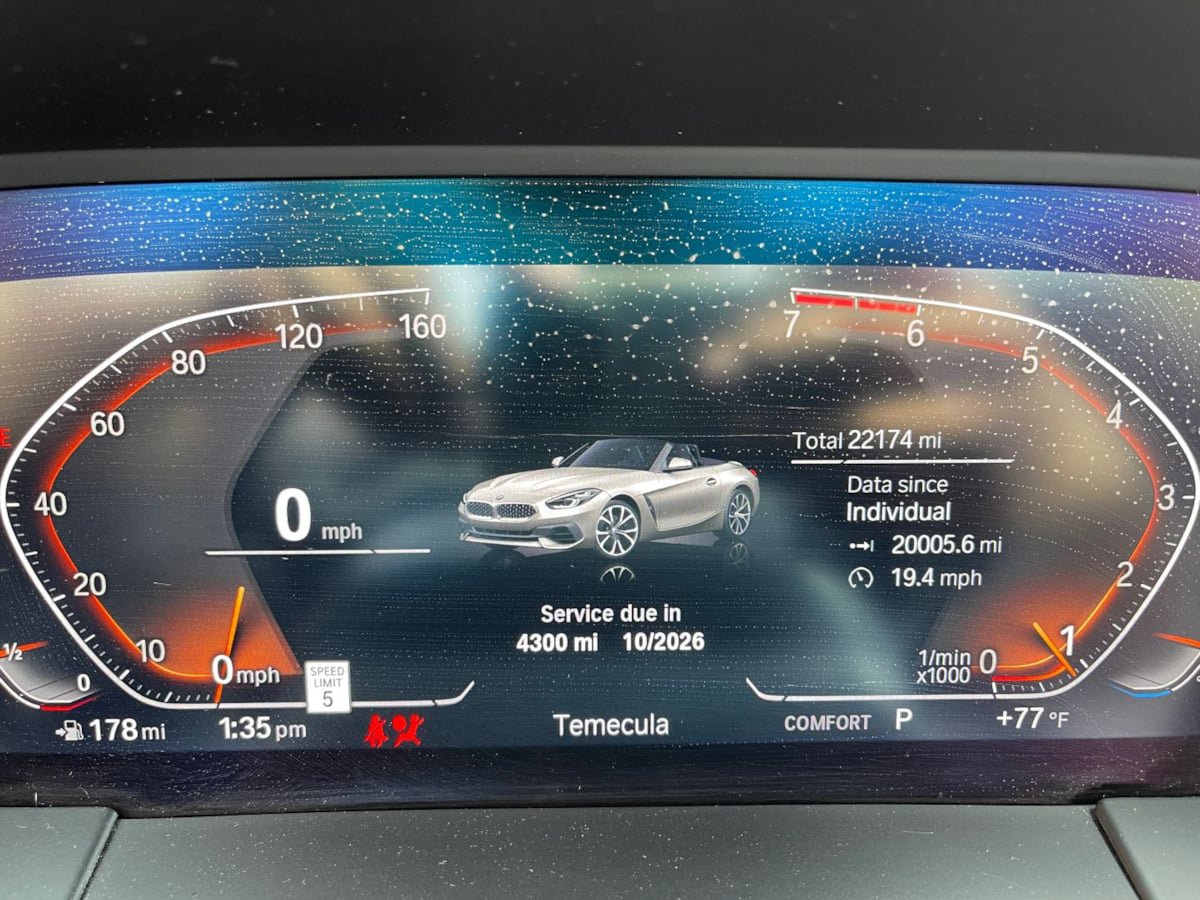 Used 2022 BMW Z4 sDrive30i w/ Driving Assistance Package RWD image 22