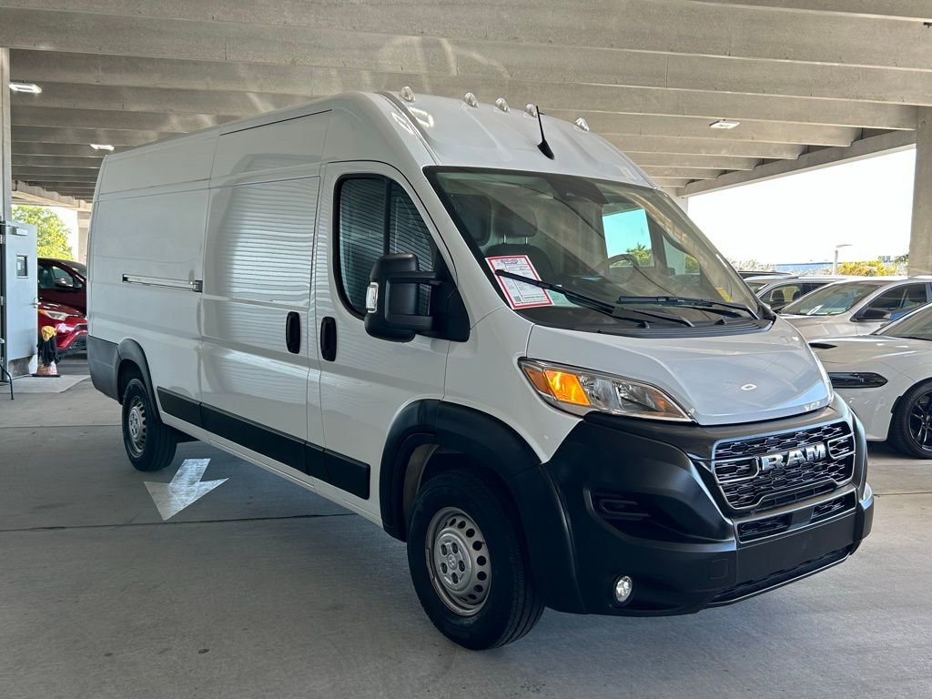 Used 2024 RAM ProMaster 3500 w/ Convenience Group image 3