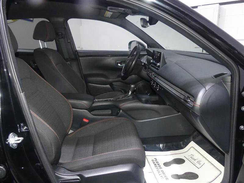 Used 2025 Honda HR-V Sport image 22