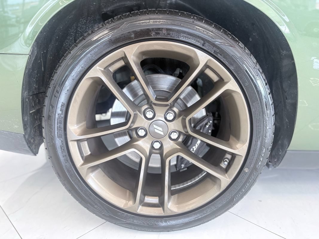 Used 2021 Dodge Challenger R/T Scat Pack w/ Dynamics Package RWD image 35