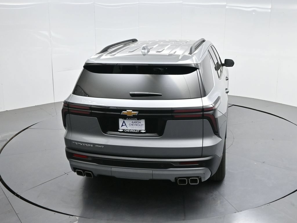 Used 2025 Chevrolet Traverse LT AWD/4WD image 53