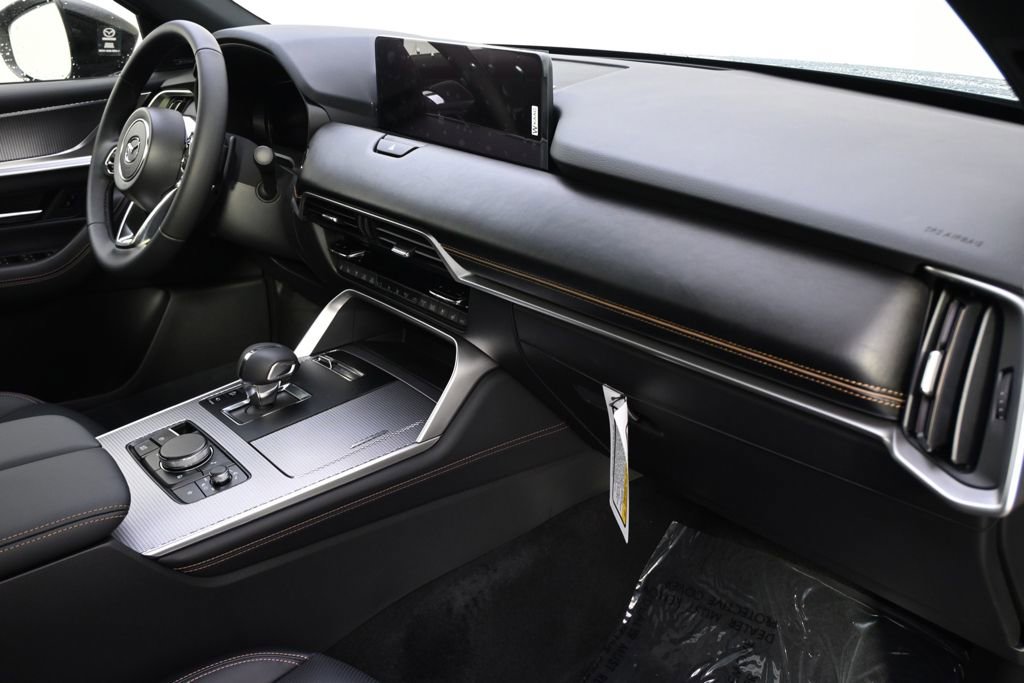 New 2026 MAZDA CX-70 3.3 Turbo w/ Premium Plus Pkg image 15