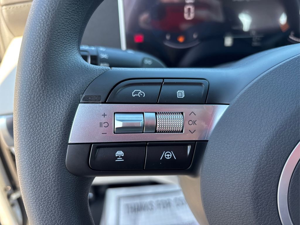 New 2026 Hyundai Tucson SE image 29