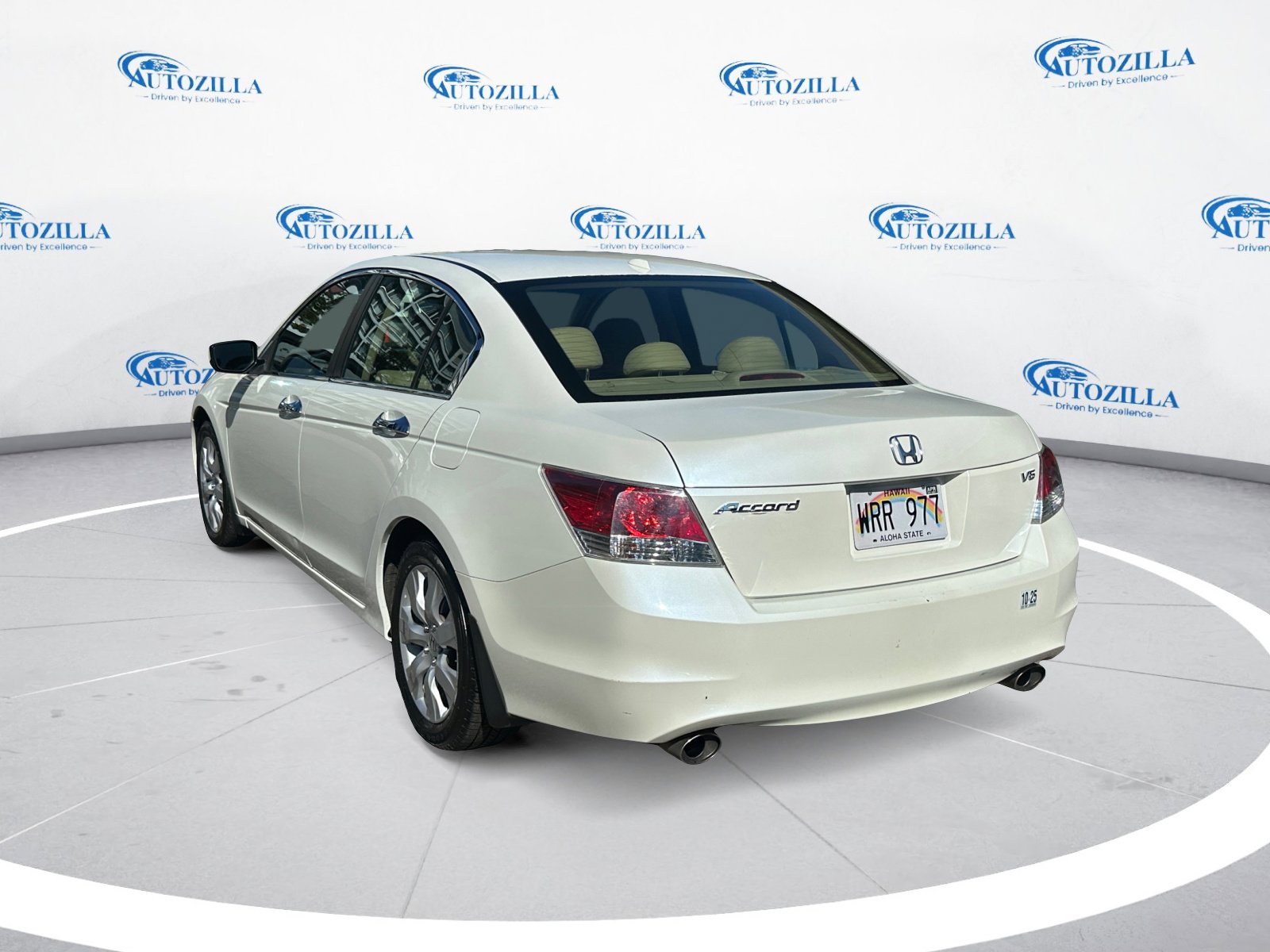 Used 2010 Honda Accord EX-L image 3