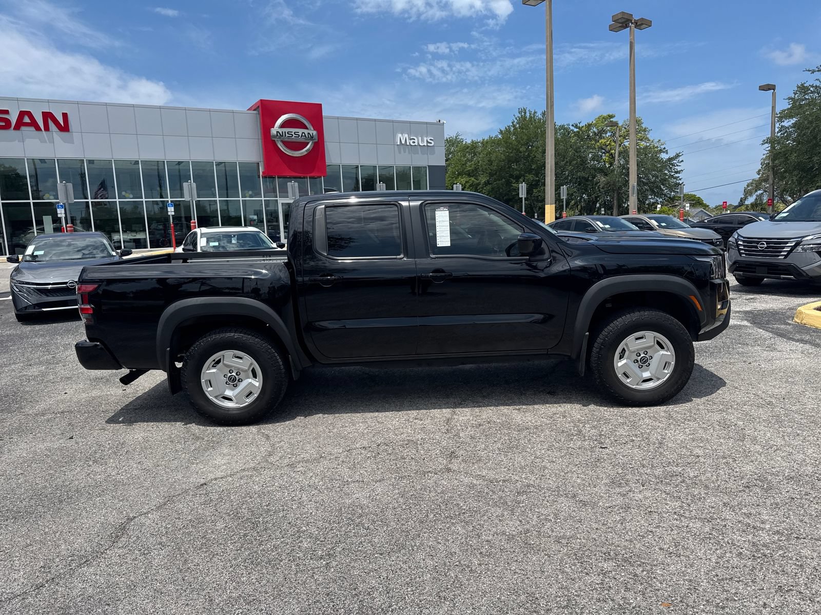 Certified 2024 Nissan Frontier SV w/ Hardbody Edition AWD/4WD image 4