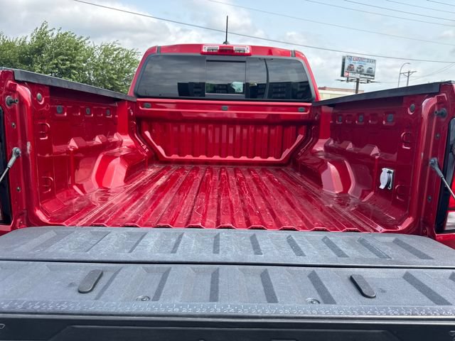 Used 2024 Chevrolet Colorado LT w/ LT Convenience Package III AWD/4WD image 22