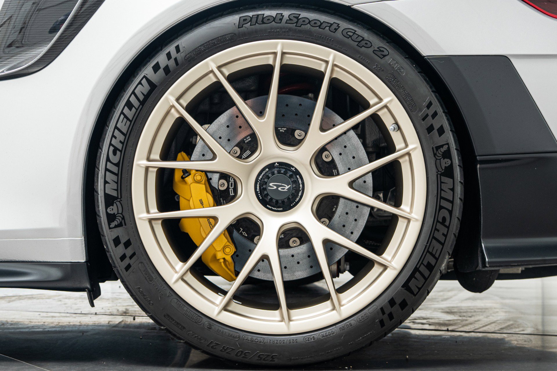 Used 2018 Porsche 911 GT2 RS RWD image 11