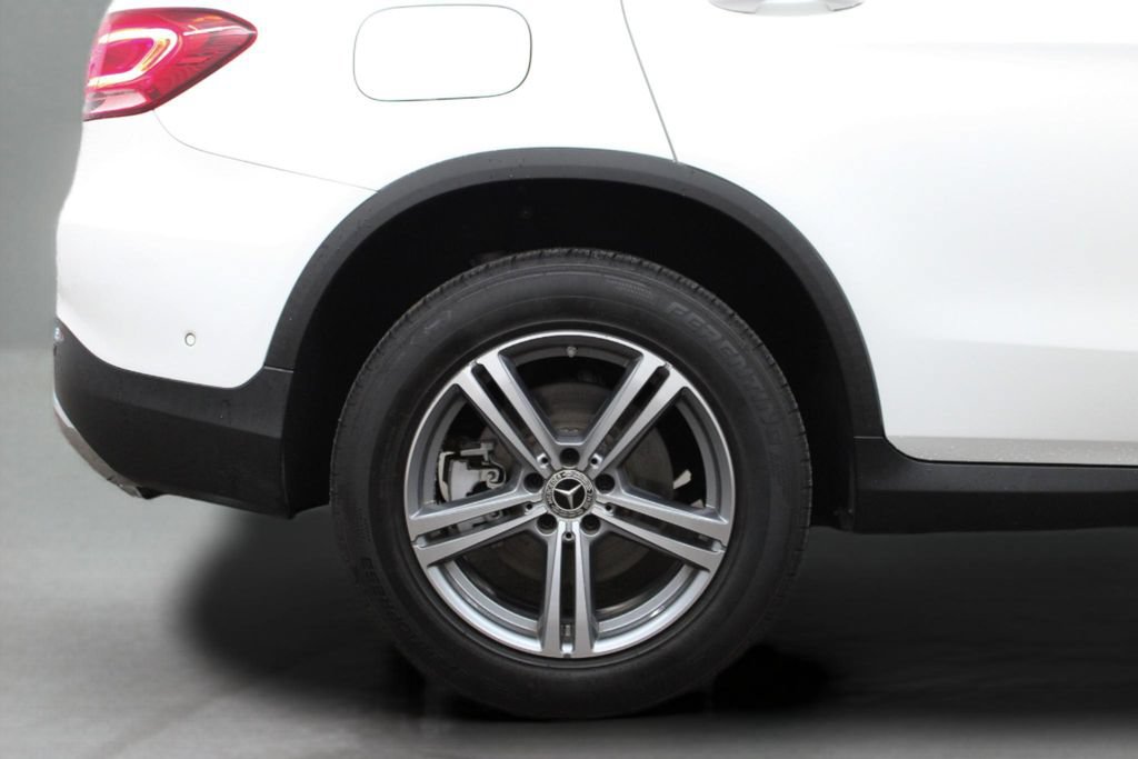 Used 2022 Mercedes-Benz GLC 300 image 12