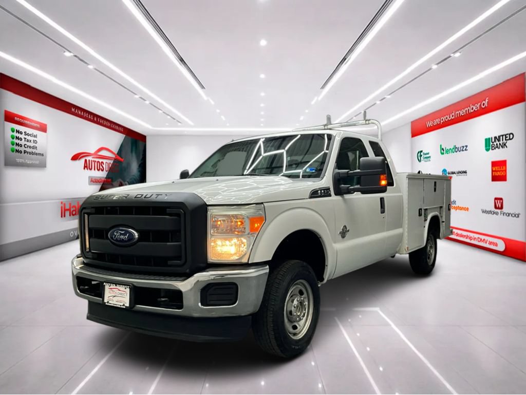 Used 2015 Ford F250 XL w/ Power Equipment Group AWD/4WD image 3