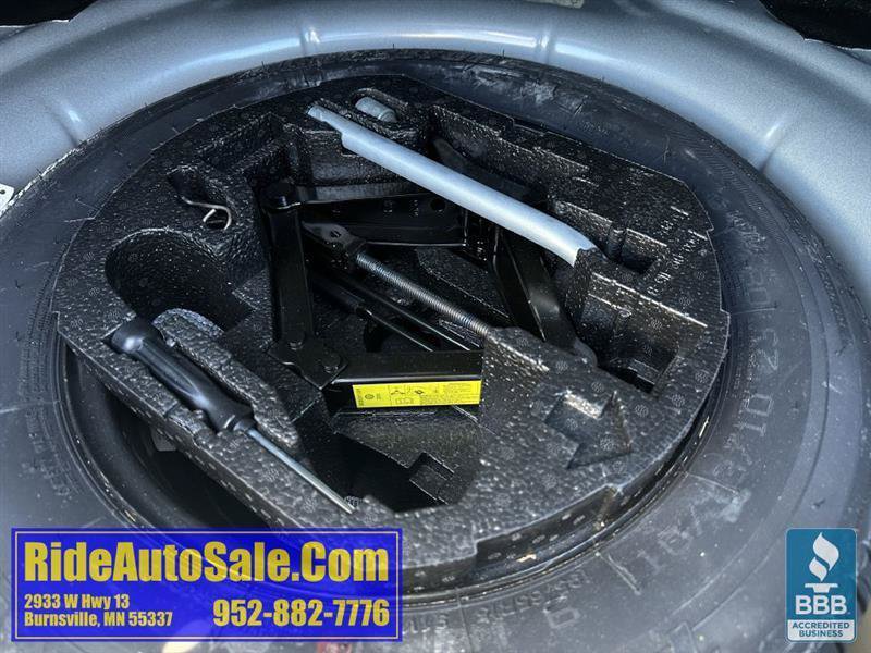 Used 2011 Volkswagen Jetta SE FWD image 28
