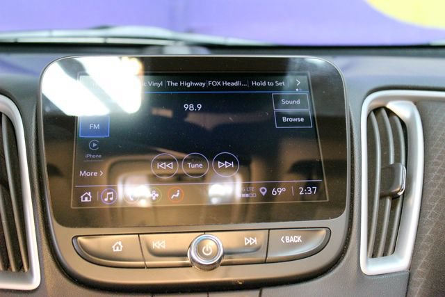 Used 2023 Chevrolet Malibu LT FWD image 24