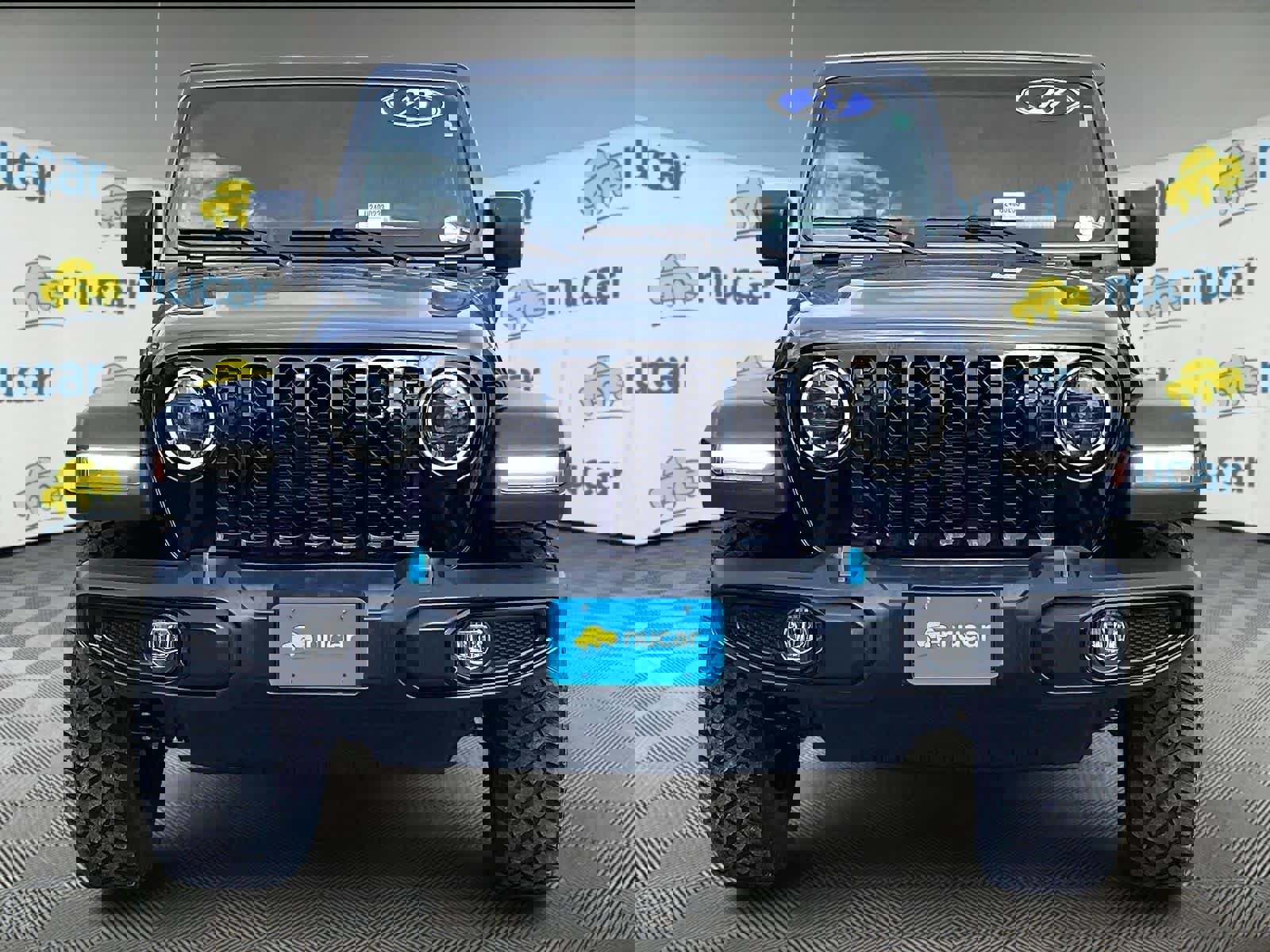 Used 2023 Jeep Wrangler Unlimited w/ Cold Weather Group AWD/4WD image 2