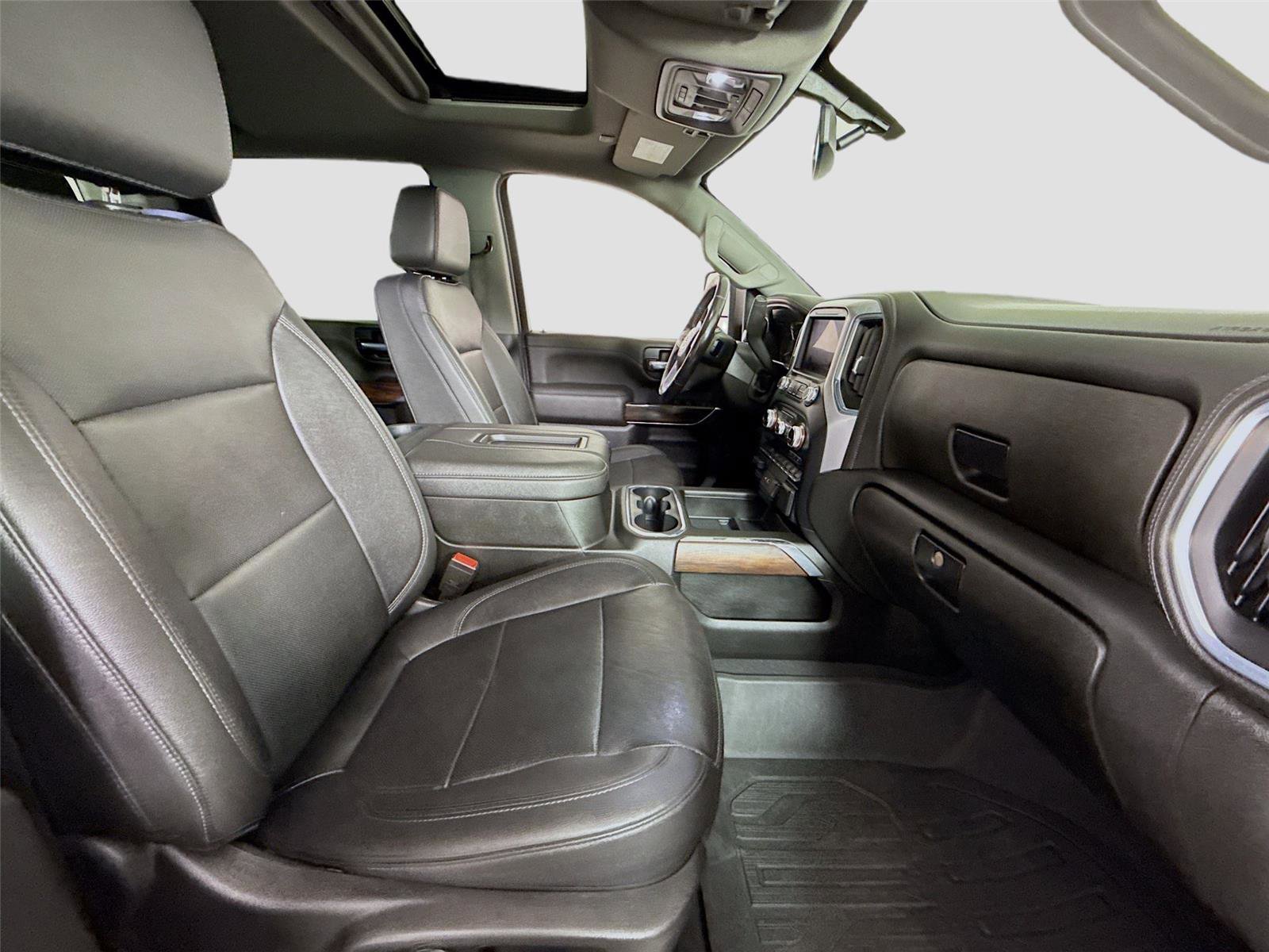 Used 2022 GMC Sierra 2500 SLT w/ SLT Convenience Package image 20