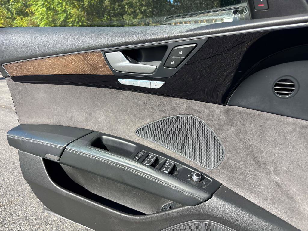 Used 2015 Audi A8 L 3.0T w/ Premium Package image 14