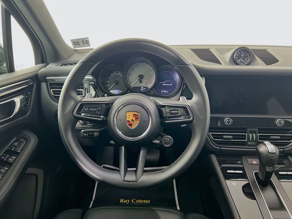 Certified 2023 Porsche Macan S image 25