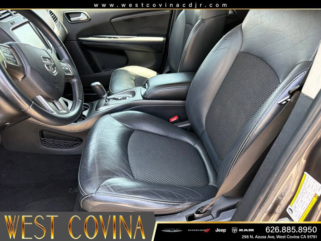 Used 2019 Dodge Journey Crossroad FWD image 21