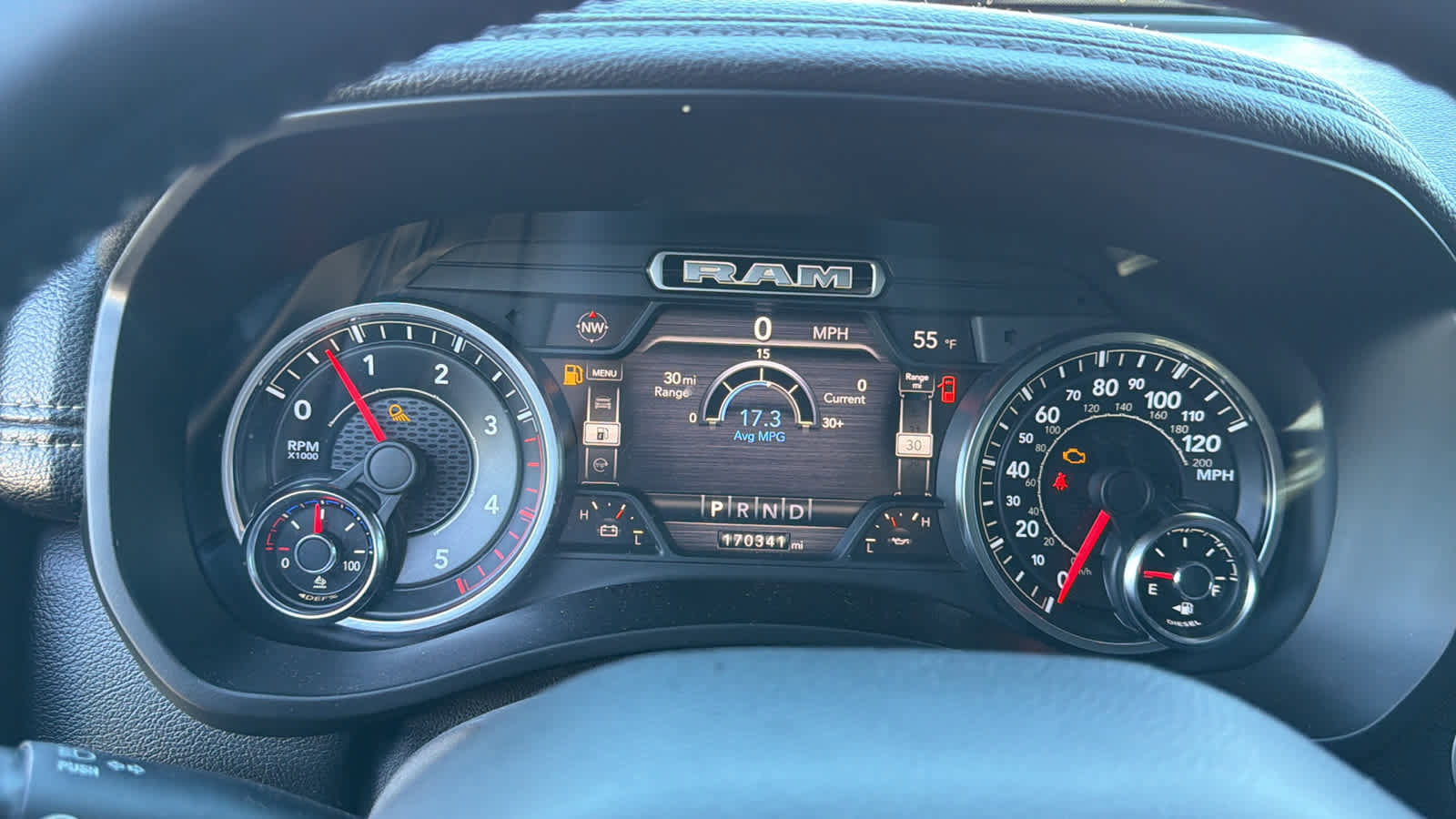 Used 2019 RAM 2500 Laramie w/ Night Edition image 16