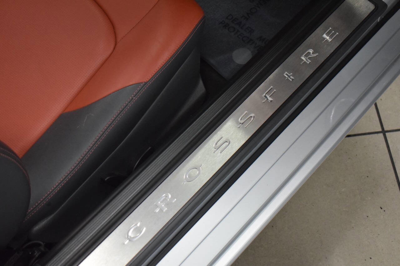 Used 2008 Chrysler Crossfire Limited image 39