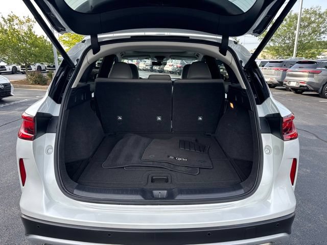 Used 2023 INFINITI QX50 Luxe w/ Cargo Package AWD/4WD image 7