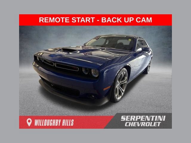Used 2020 Dodge Challenger R/T RWD image 1